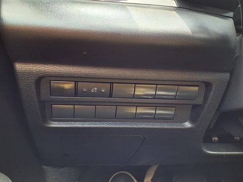Used 2022 Mitsubishi Outlander ES FWD image 17