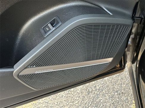 Used 2024 Audi Q5 2.0T Premium Plus image 23