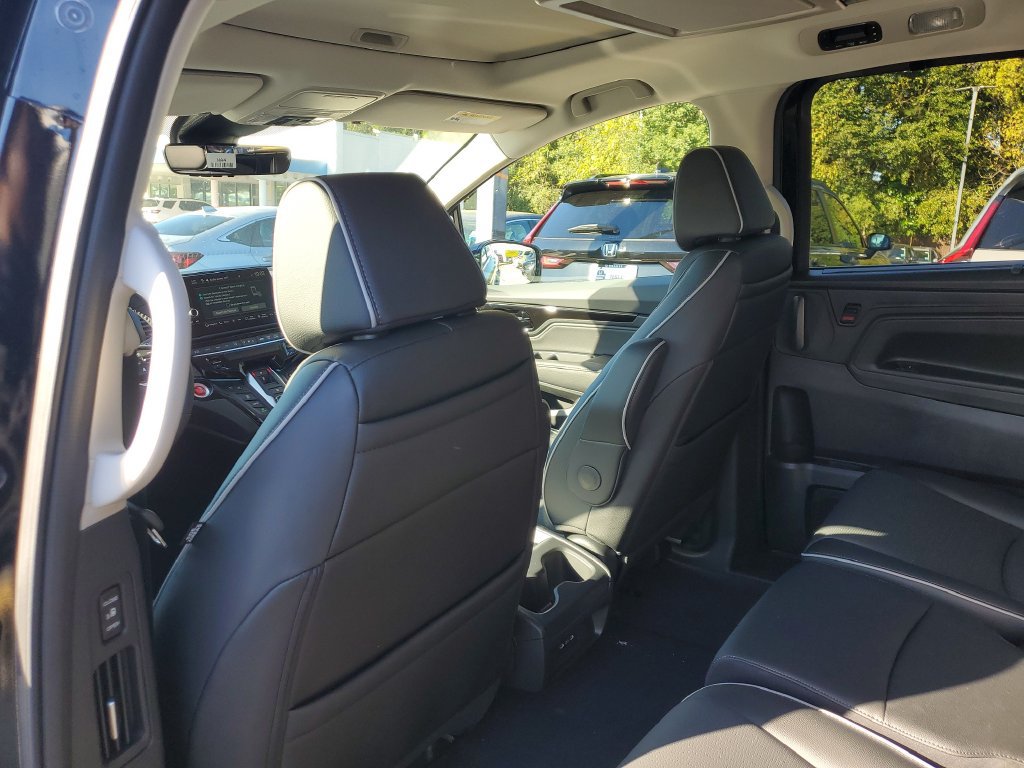 New 2027 Honda Odyssey Elite image 11