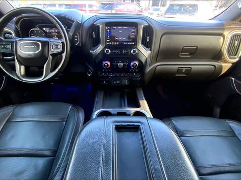 Used 2020 GMC Sierra 3500 Denali w/ Denali Ultimate Package image 15