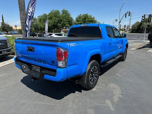 Used 2021 Toyota Tacoma TRD Sport w/ Technology Package RWD image 8