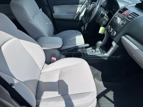 Used 2015 Subaru Forester 2.5i Premium AWD/4WD image 10