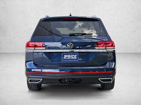 Used 2022 Volkswagen Atlas SEL AWD/4WD image 6