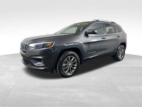Used 2020 Jeep Cherokee Latitude Plus w/ Cold Weather Group AWD/4WD image 2