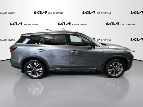 Used 2025 INFINITI QX60 Luxe w/ Cargo Package FWD image 9