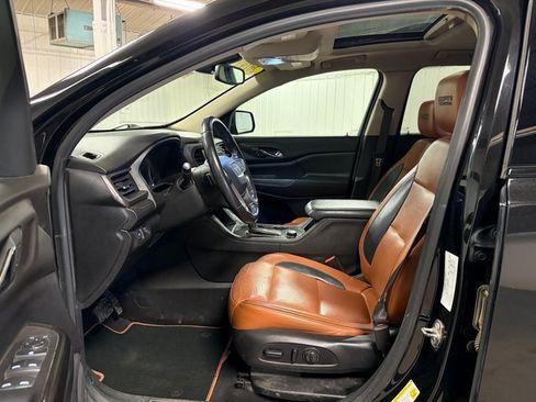 Used 2019 GMC Acadia SLT image 12