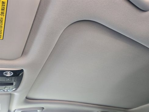 New 2026 Kia Sportage EX image 18