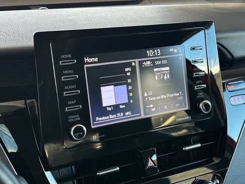 Used 2024 Toyota Camry SE FWD image 15