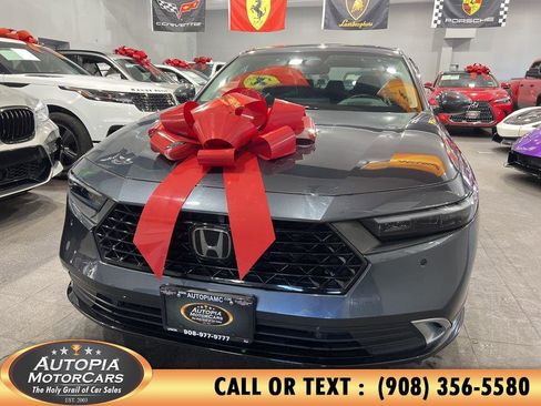 Used 2024 Honda Accord Touring image 1