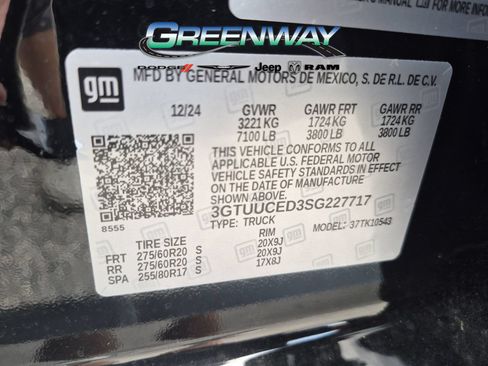 Used 2025 GMC Sierra 1500 Elevation w/ Elevation Premium Package AWD/4WD image 28