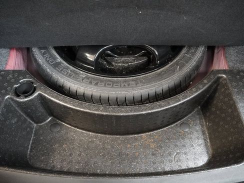 Used 2014 Cadillac XTS Platinum image 17