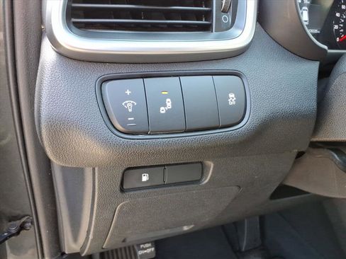 Used 2020 Kia Sorento LX w/ LX I4 Convenience Package FWD image 21