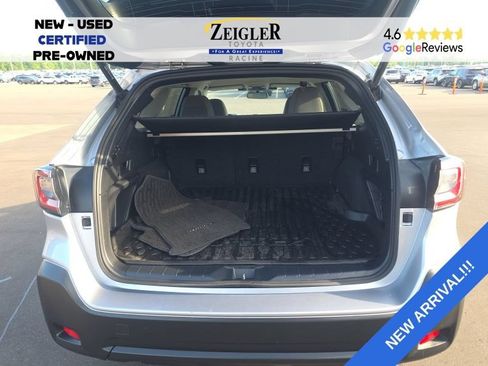 Used 2023 Subaru Outback Premium AWD/4WD image 8