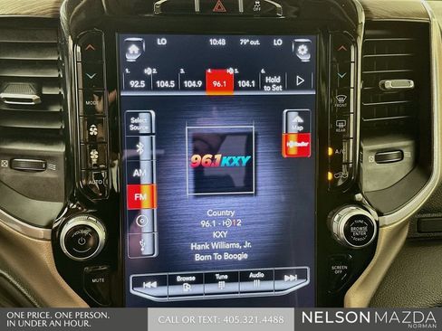 Used 2019 RAM 2500 Laramie AWD/4WD image 16
