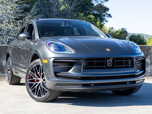 New 2026 Porsche Macan S AWD/4WD image 9