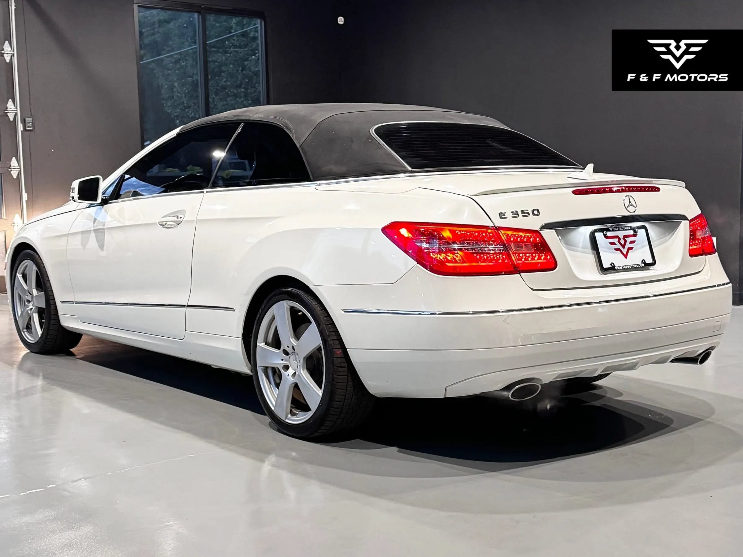 Used 2013 Mercedes-Benz E 350 Cabriolet image 11