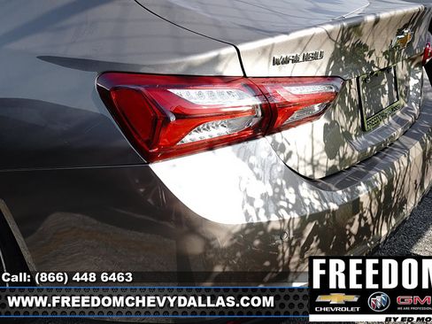 Used 2024 Chevrolet Malibu LT FWD image 8