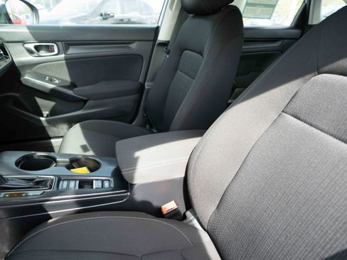 Used 2023 Honda Civic LX image 10