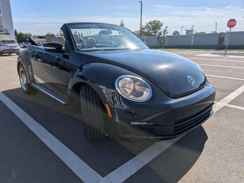 Used 2013 Volkswagen Beetle 2.5 image 7