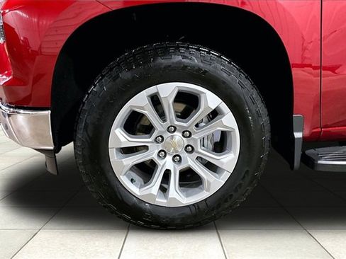 Certified 2023 Chevrolet Silverado 1500 LTZ w/ LTZ Convenience Package II image 10