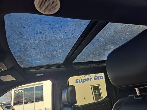 Used 2024 Ford F250 Platinum w/ Tremor Off-Road Package image 25