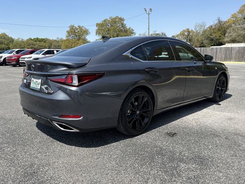 Used 2022 Lexus ES 350 F Sport w/ Accessory Package 2 image 5