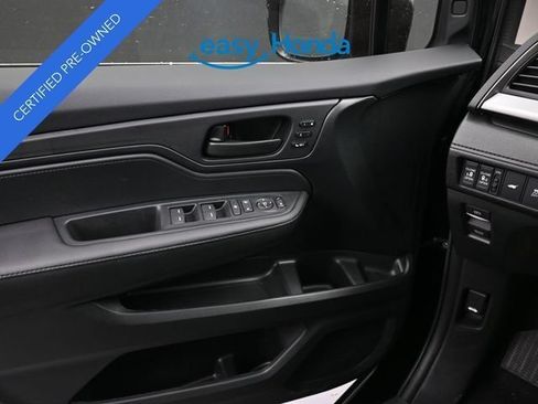 Used 2025 Honda Odyssey EX-L image 16