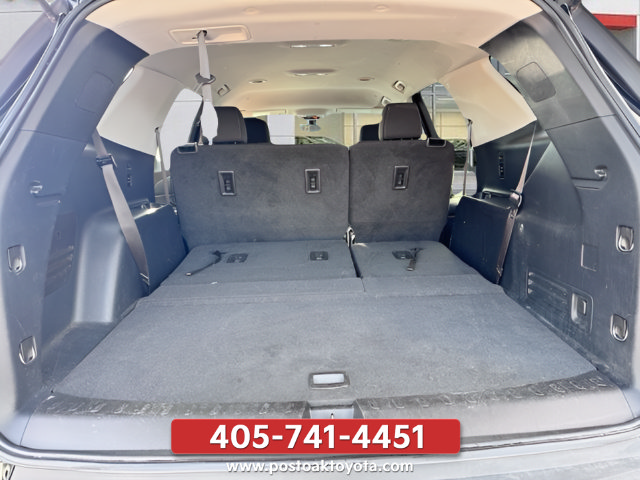 Used 2020 Chevrolet Traverse LS FWD image 16
