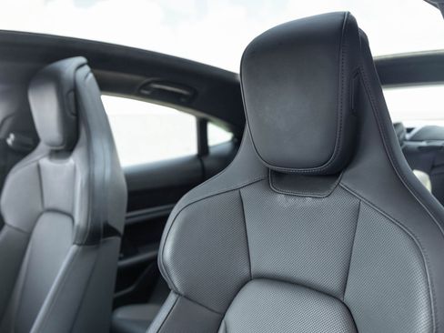 Used 2024 Porsche Taycan GTS image 24