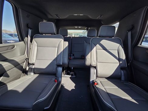 New 2026 GMC Yukon Elevation w/ Elevation Premium Package AWD/4WD image 28