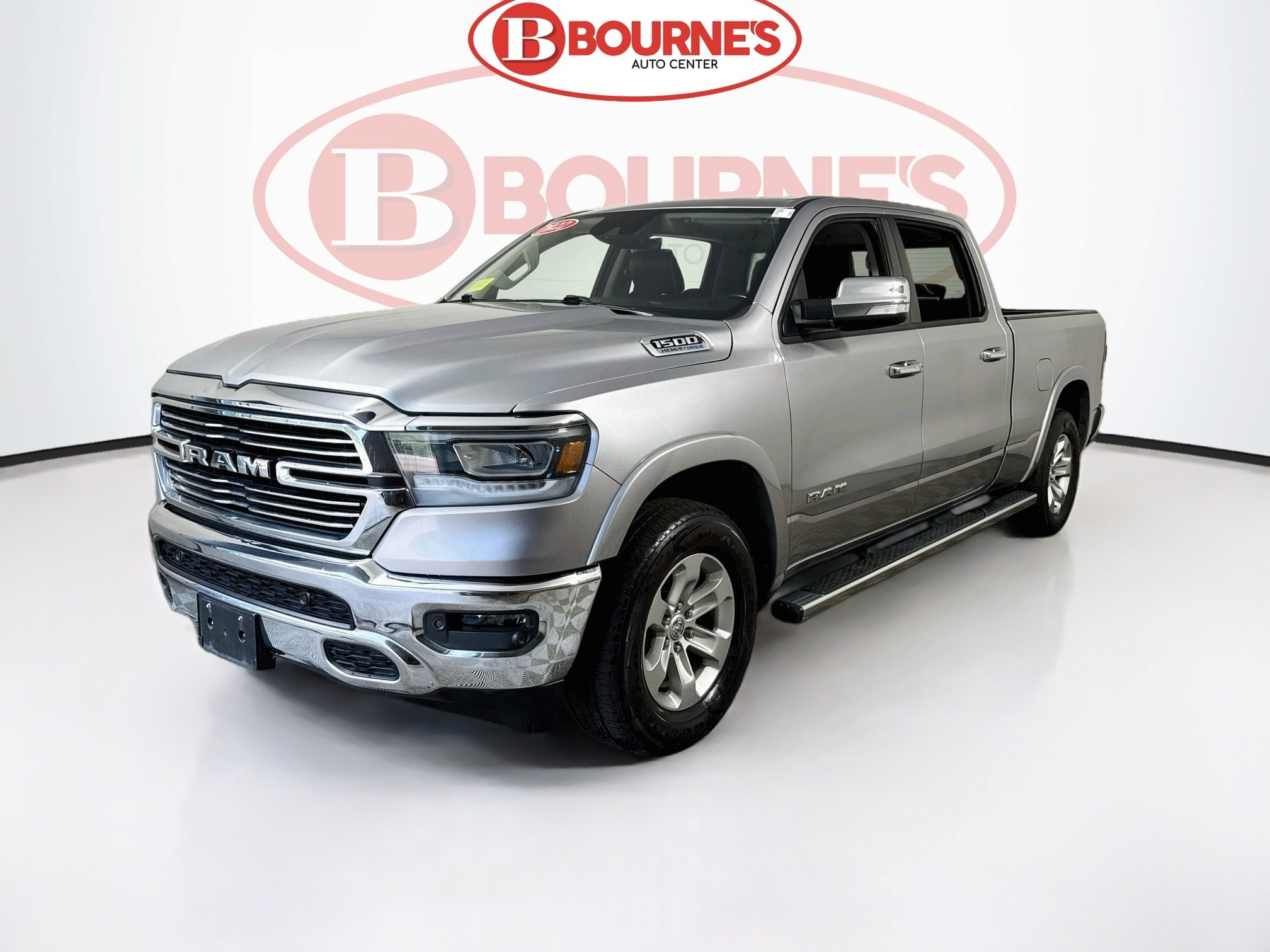 Used 2022 RAM 1500 Laramie AWD/4WD image 6