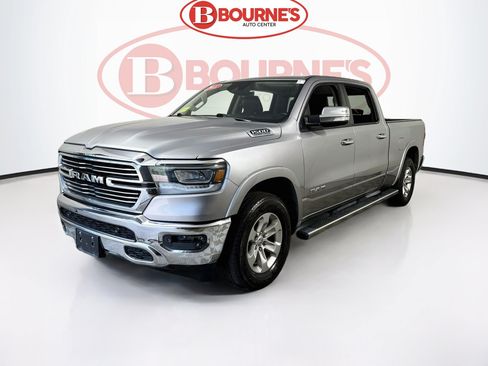 Used 2022 RAM 1500 Laramie AWD/4WD image 6