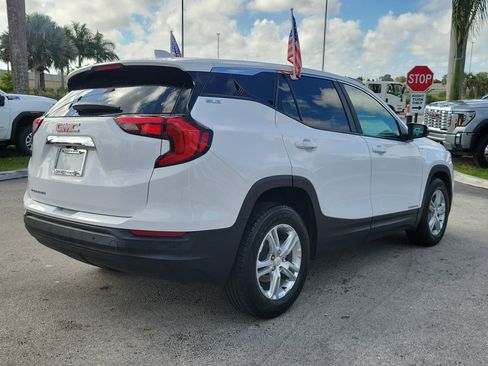 Used 2021 GMC Terrain SLE image 5