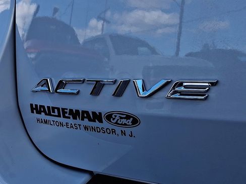 New 2026 Ford Explorer Active AWD/4WD image 5