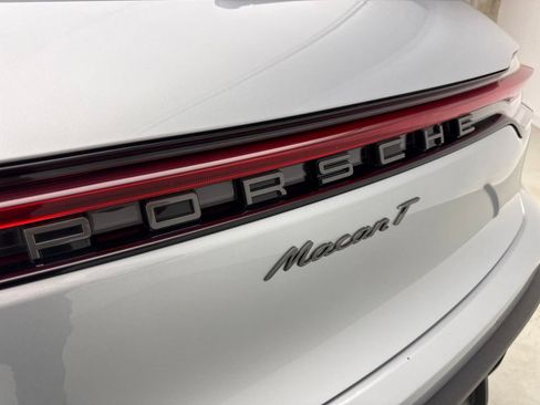 Certified 2024 Porsche Macan Turbo AWD/4WD image 11