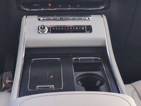 New 2026 Lincoln Aviator Reserve image 19
