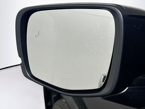 Used 2023 Honda Pilot EX-L image 16