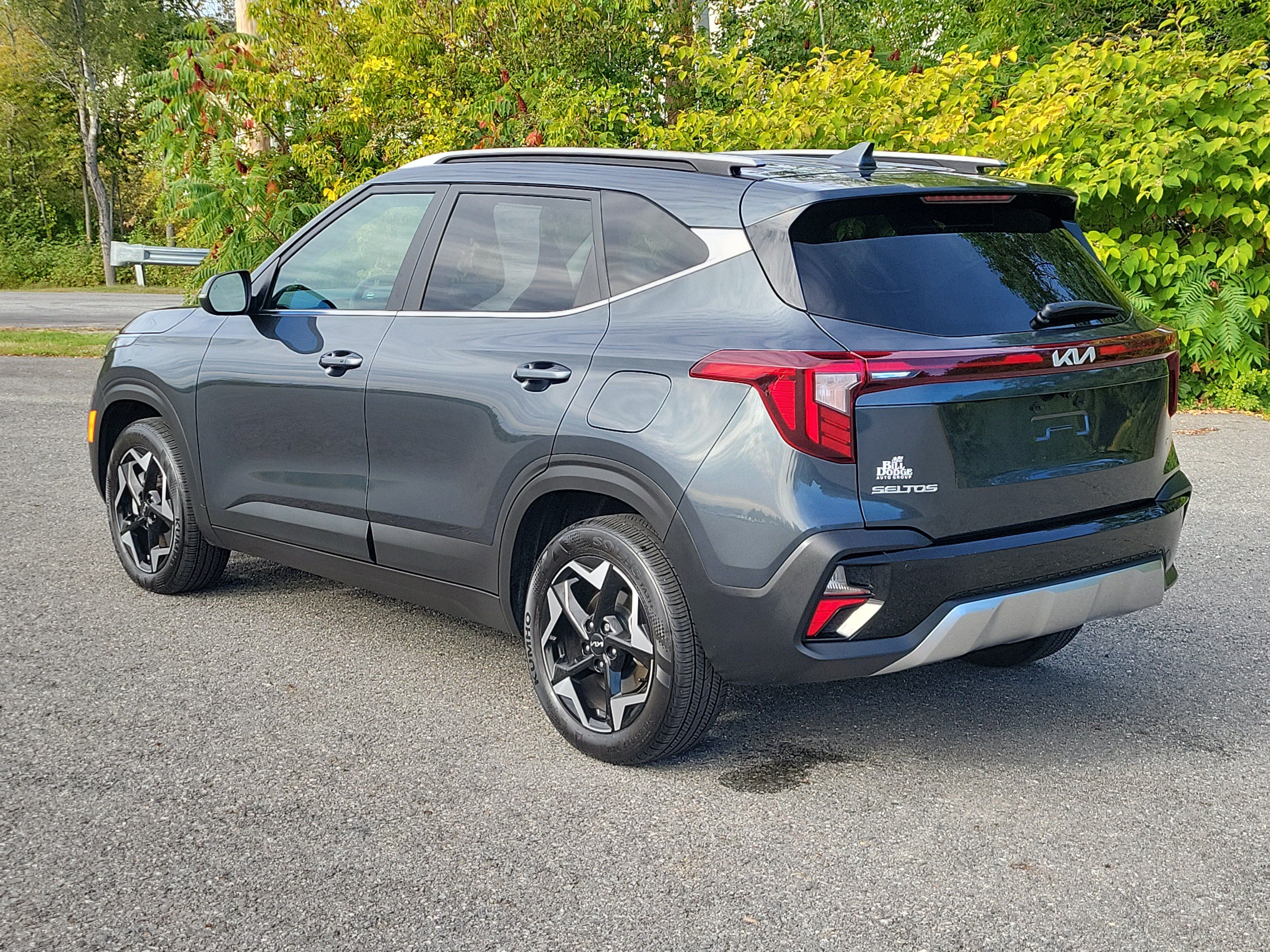 Used 2025 Kia Seltos EX AWD/4WD image 7