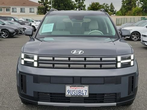Used 2025 Hyundai Santa Fe SEL FWD image 6