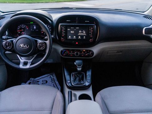 Used 2020 Kia Soul LX image 64