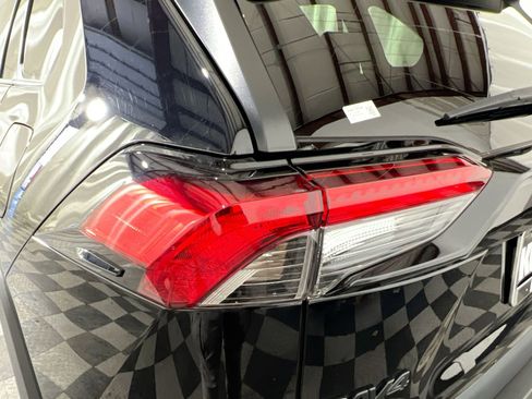 Used 2023 Toyota RAV4 XLE w/ Convenience Package image 16