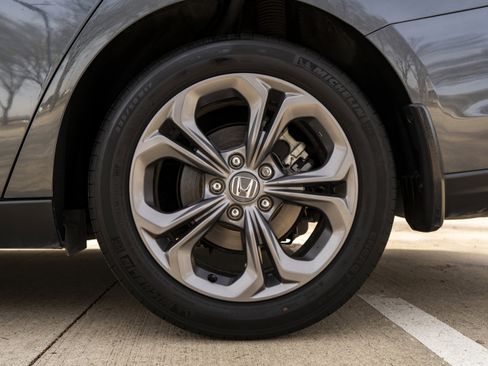 Used 2024 Honda Accord EX image 15