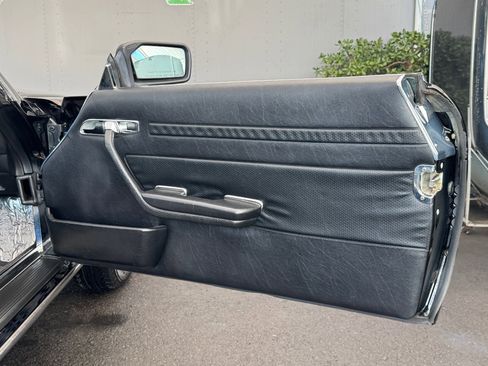 Used 1989 Mercedes-Benz 560 SL image 30