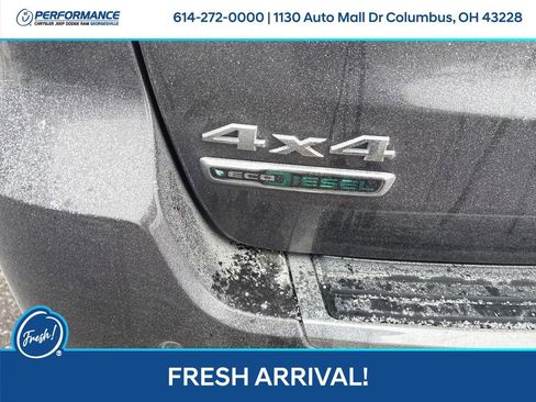 Used 2016 Jeep Grand Cherokee Overland w/ Advanced Technology Group image 13