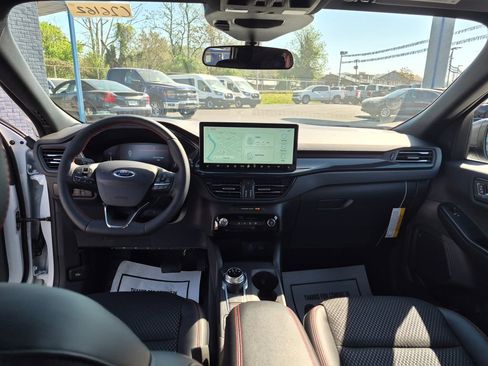 New 2026 Ford Escape ST-Line w/ Tech Pack #1 AWD/4WD image 28