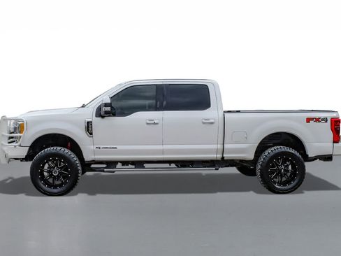 Used 2017 Ford F350 Lariat w/ Lariat Ultimate Package image 9
