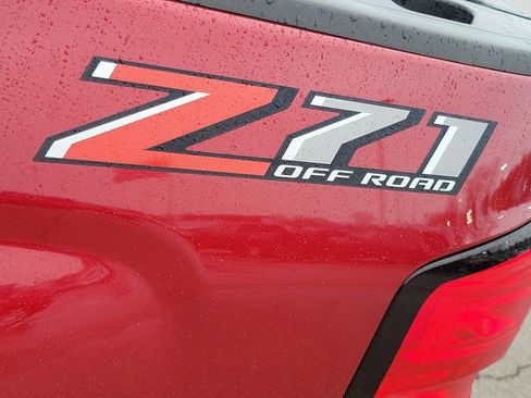 Used 2019 Chevrolet Silverado 1500 LT w/ All Star Edition image 33