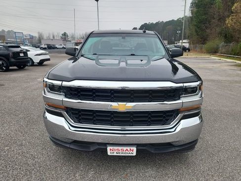 Used 2018 Chevrolet Silverado 1500 LT image 8