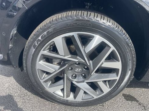 Used 2023 Hyundai Santa Fe Calligraphy AWD/4WD image 16