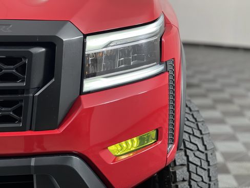 Used 2022 Nissan Frontier PRO-4X w/ Technology Package image 4